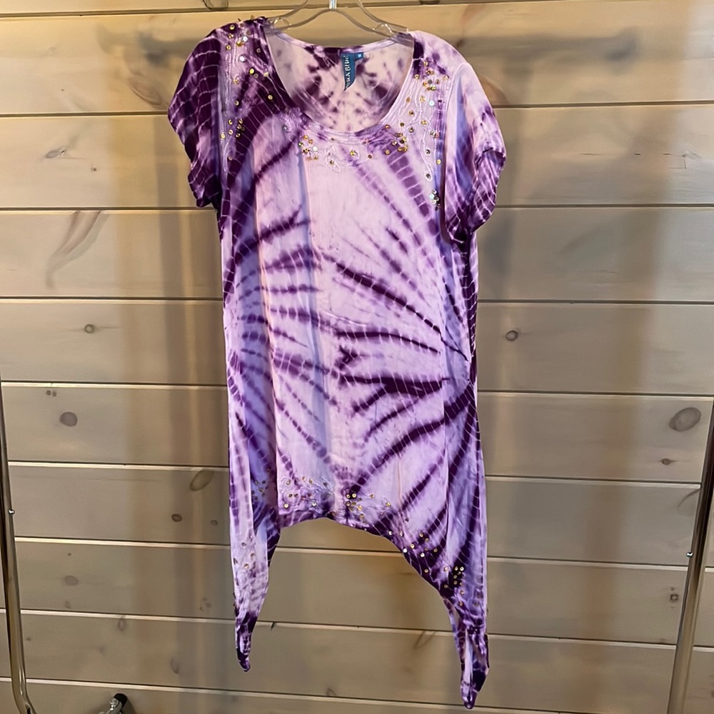 Women’s tie dyed top